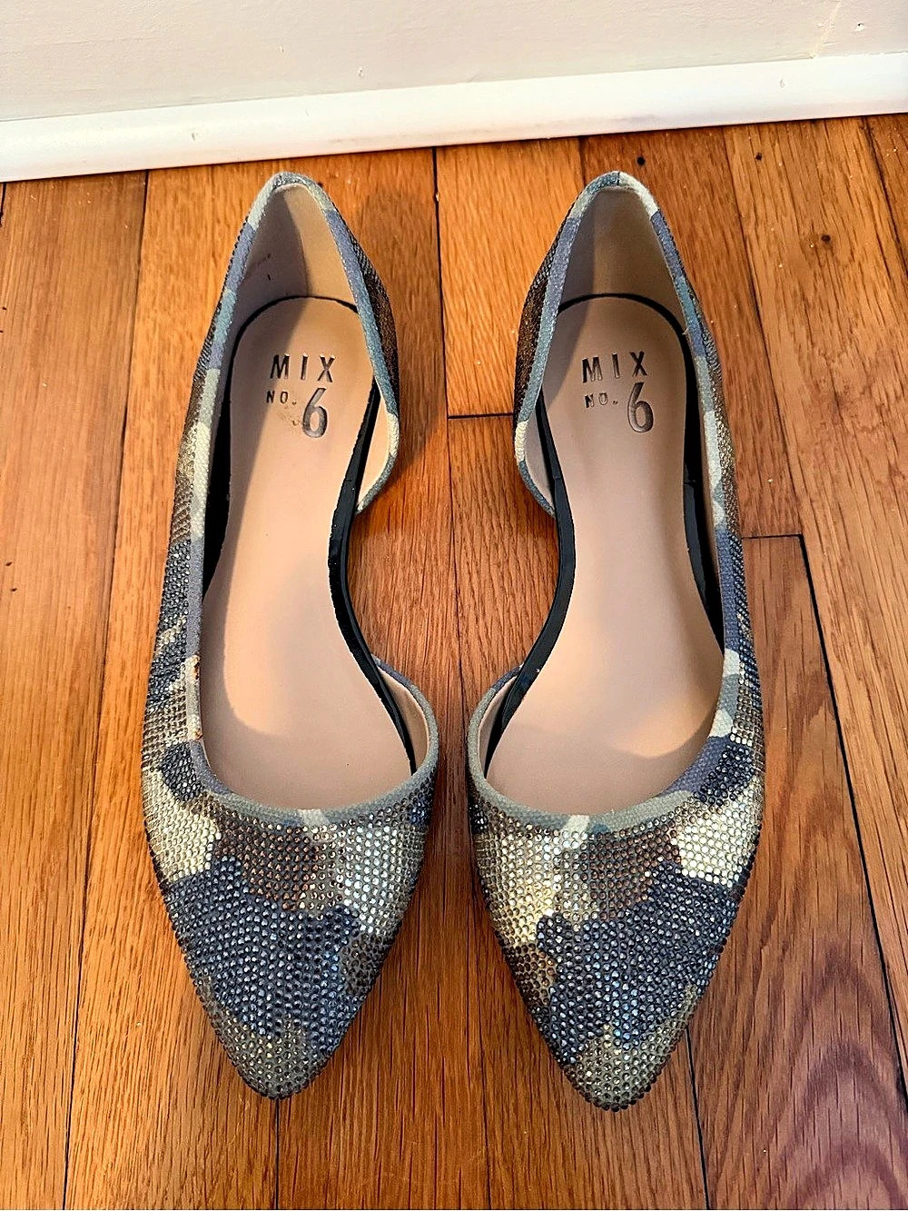 Mix No. 6 Camouflage Rhinestone d'Orsay Pointed Toe Flats Gold US 6.5